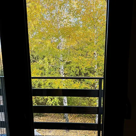 Eden Apartment *